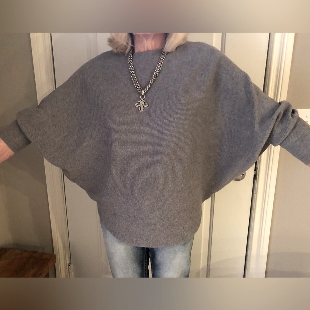 Soft & cozy gray sweater with batwing sleeves, boat neck, & shirttail hem - Picture 7 of 15